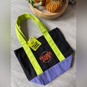 NWT Trader Joe’s limited edition Black and Green Canvas Tote Bag